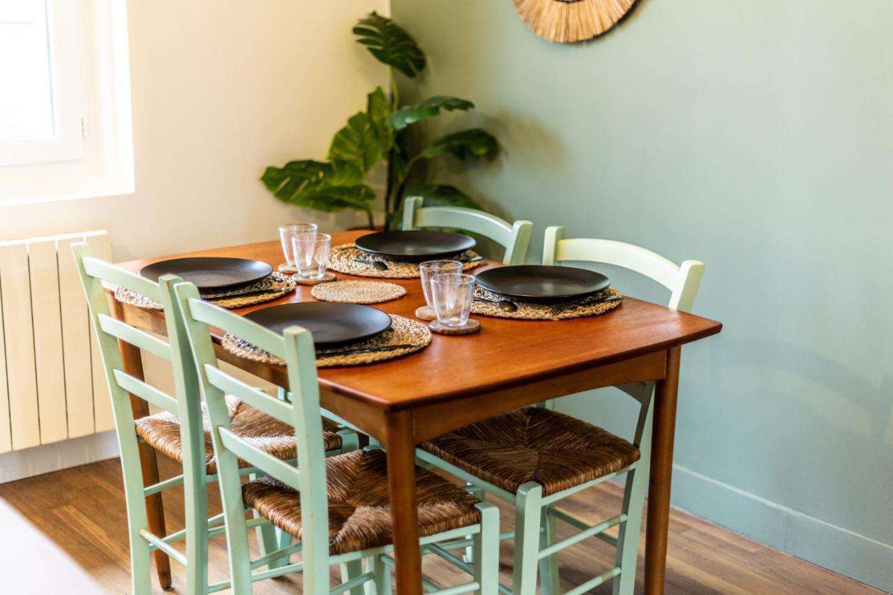 Suite Jungle - Jardin, Netflix Et Parking - Le Manoir Aux Pommes Orbec エクステリア 写真